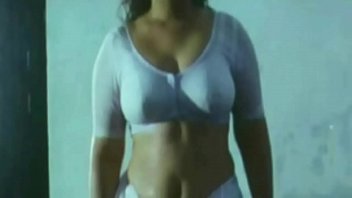 Nice Boobs Dont Miss watch and Share..Indain  WOmen Hot Video